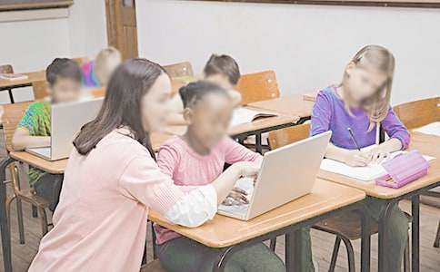 借助线上篮球训练平台在家也能追逐梦想_0
